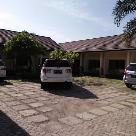 DeKa Homestay Mataram Eksteriør billede