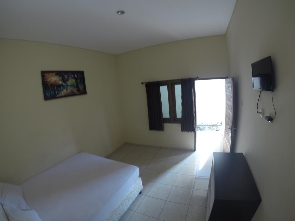 DeKa Homestay Mataram Eksteriør billede