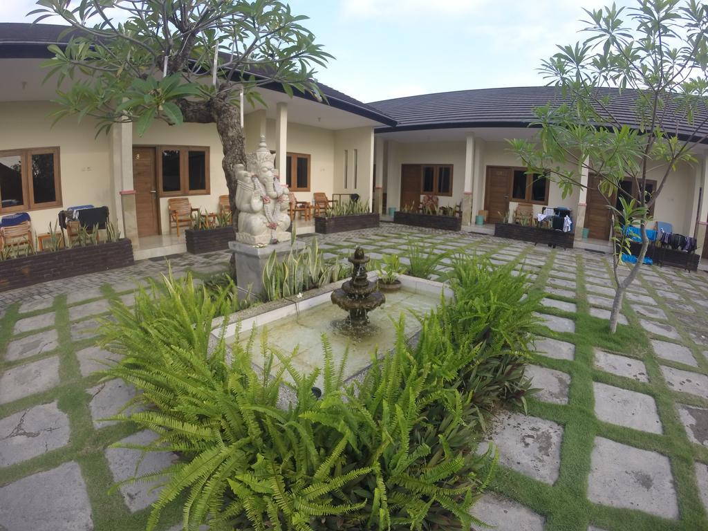 DeKa Homestay Mataram Eksteriør billede