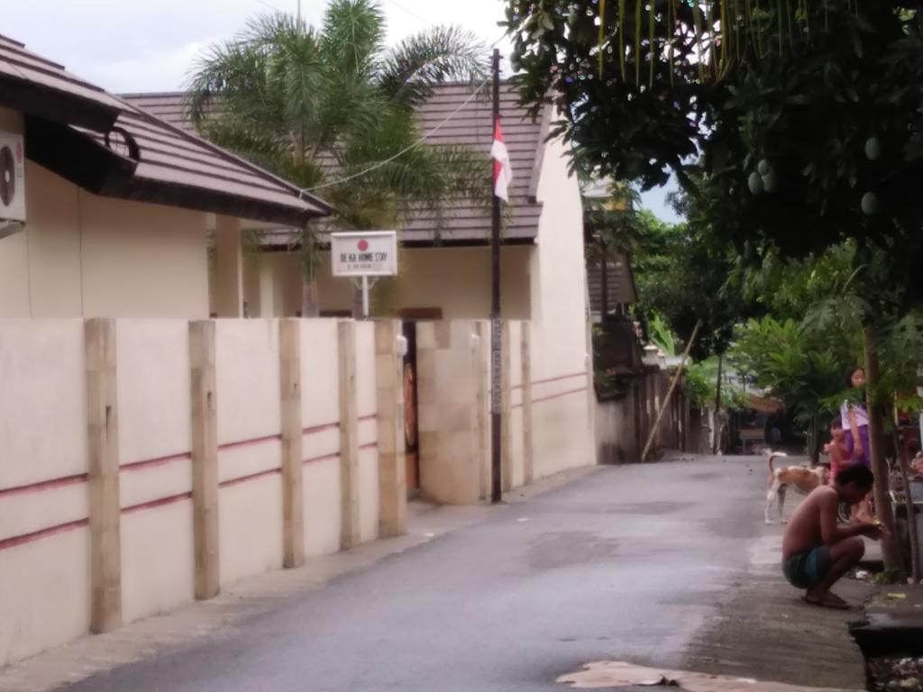 DeKa Homestay Mataram Eksteriør billede